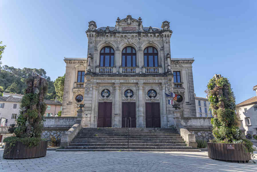 Francia - Orange 030 - Ópera - Teatro Municipal - Sala Saint-Florent.jpg